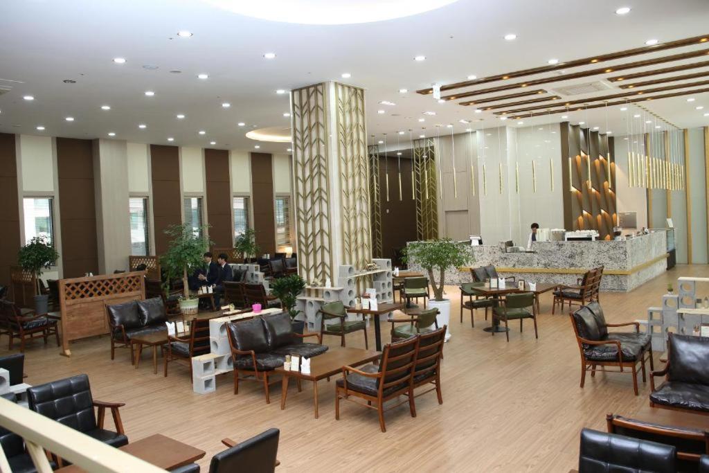 Benikea Hotel Seosan Esterno foto