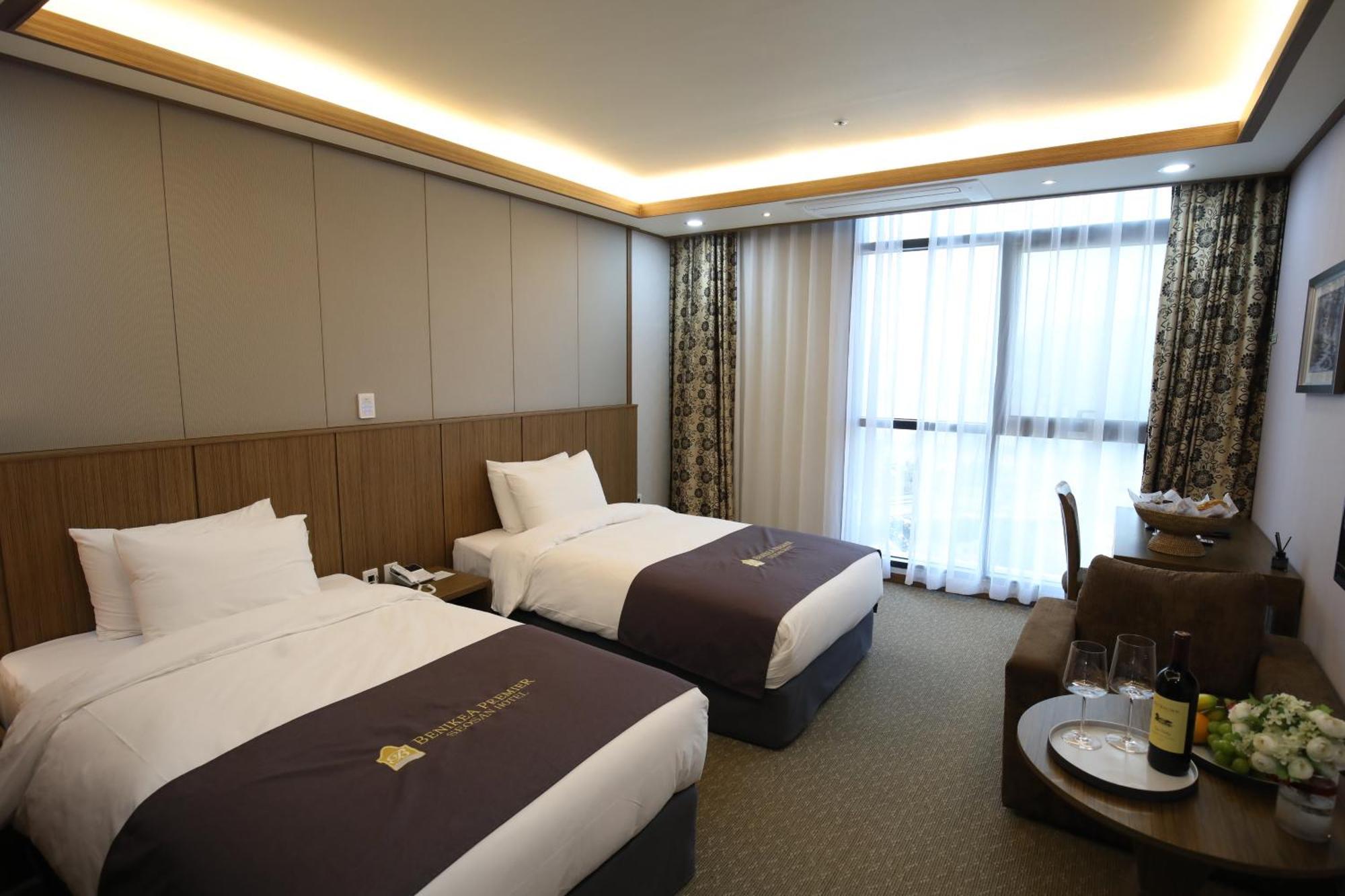 Benikea Hotel Seosan Esterno foto